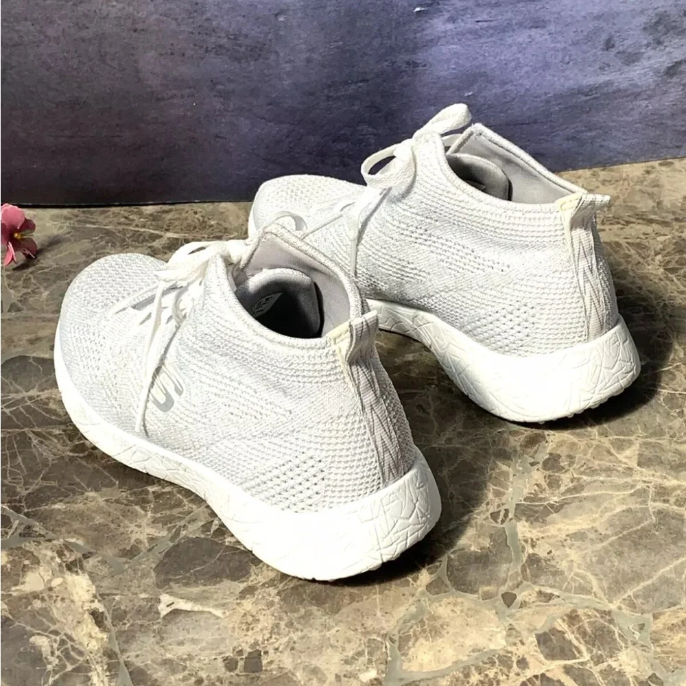 Skechers Burst Moon Light Gray Mid Top Sneakers Sparkle Running Shoes 12791